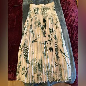 Pleated Palm Tree satin maxi skirt